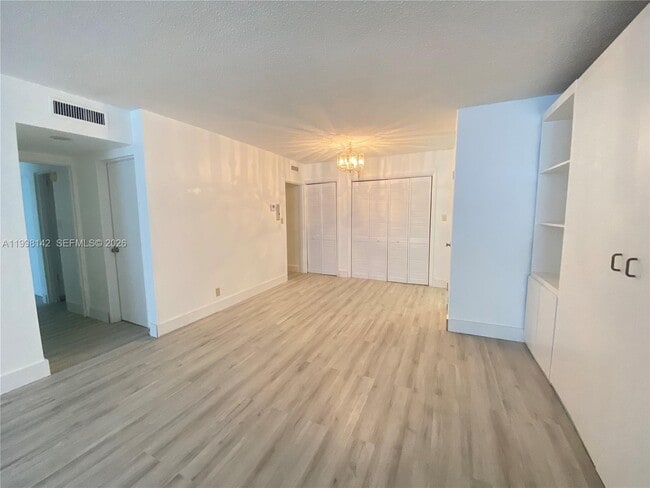 Photo - 9225 Collins Ave Unit 706