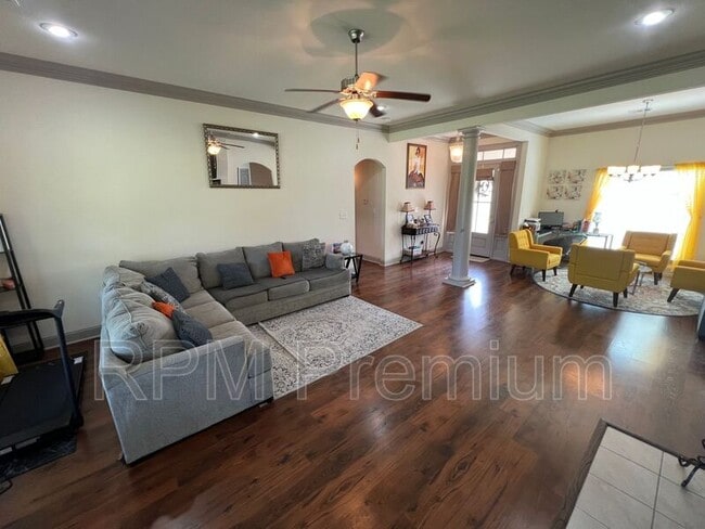18063 River Landing Dr