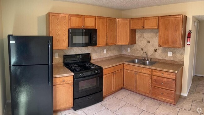Building Photo - 1816 Buena Vista Dr SE Unit Apt 3