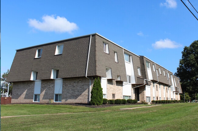 Huron River Rockwood Apartments - Huron River Rockwood Apartments