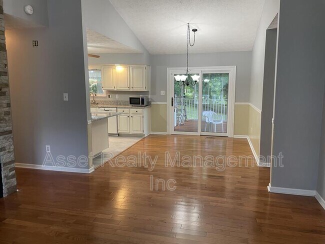 Photo - 7421 Foxhaven Rd House