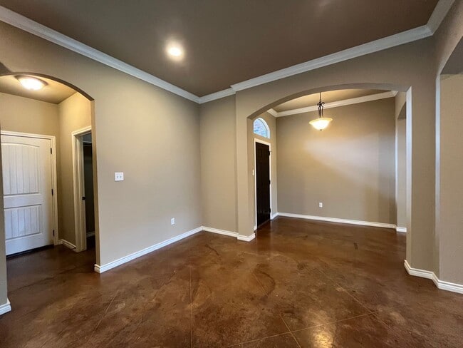 Photo - Move-in Special:  September rent free!  3 ...