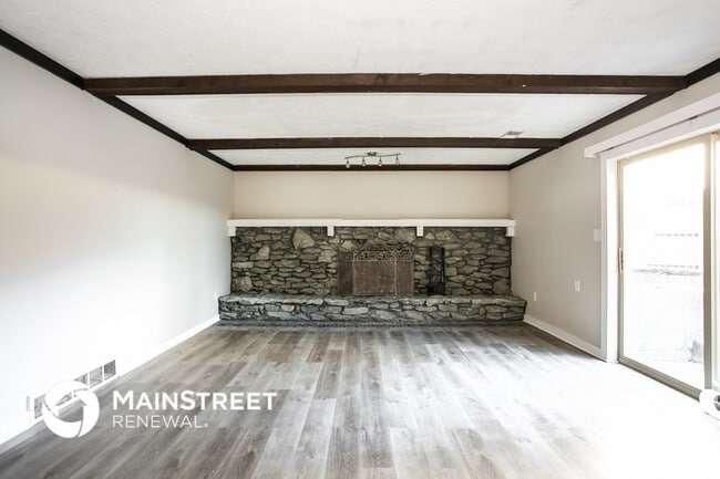 Photo - 6285 Sharon Woods Blvd