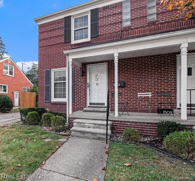 Photo - 1510 E 4th St