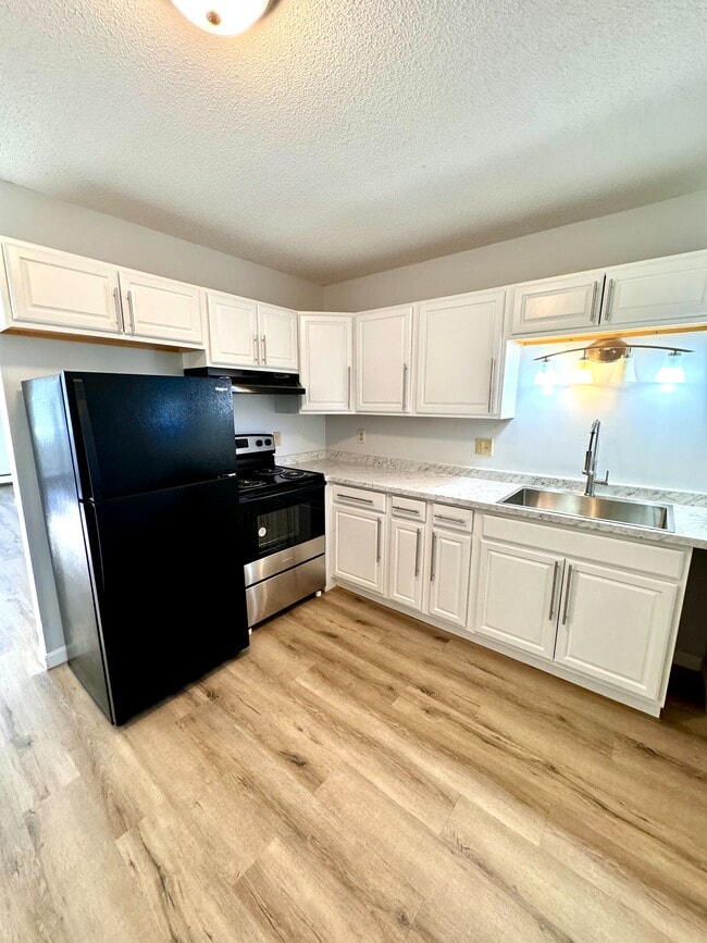 Unit 5 - 5 Washington St Unit 5