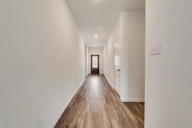 Photo - 1833 Lake Grove Dr