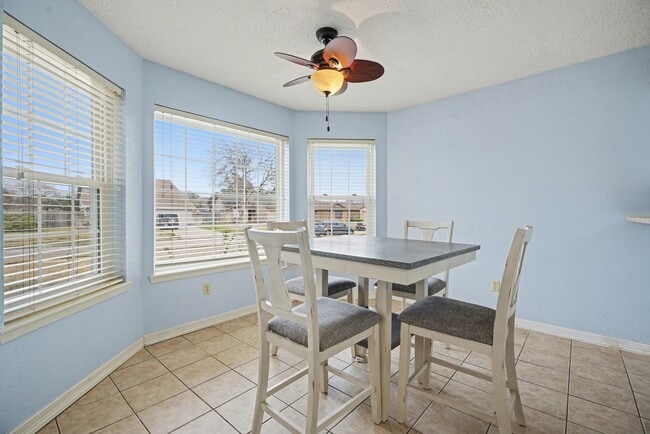 Photo - 454 Lost Rock Dr