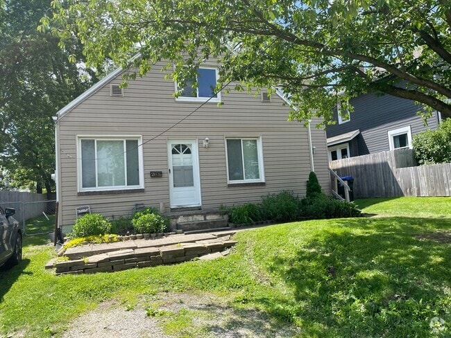 Building Photo - 313- Hudson Dr Unit A Rental