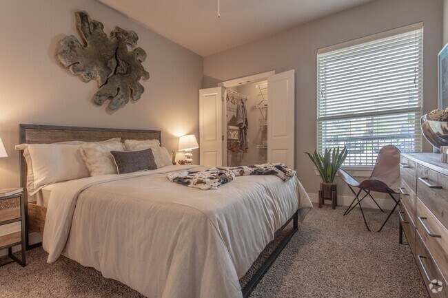 1HAB, 1BA - 687 ft² - The Lasso