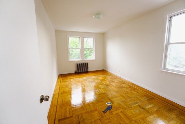 3922 Amundson Ave Unit 2