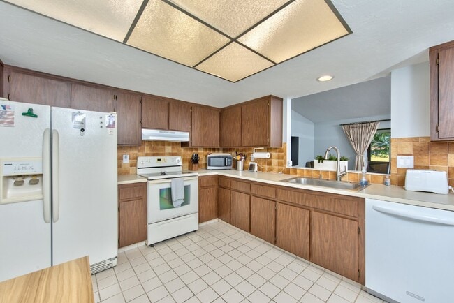 Photo - Villa close to Downtown Naples in Lakewood community