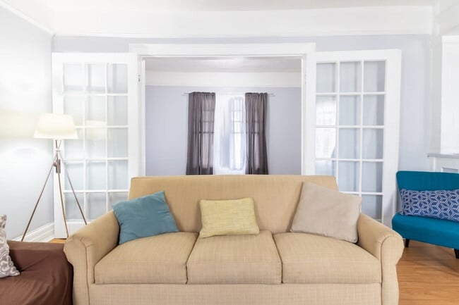 Photo - 633 3rd Ave Unidad ID1043436P