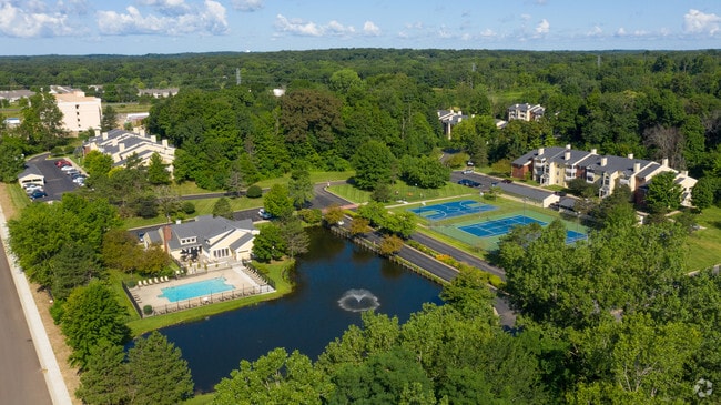Building Photo - Summer Ridge Rental