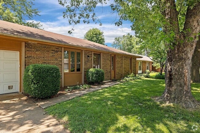 Building Photo - Finished Basement - Available Now Rental