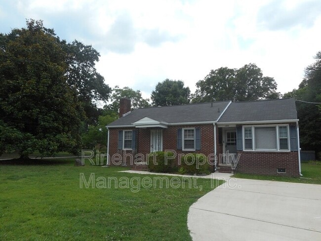 Photo - 1203 Deas St House