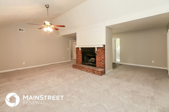 Photo - 8691 Twin Oaks Dr