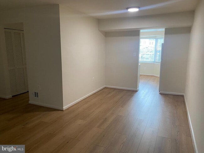 Photo - 10175 Irongate Way
