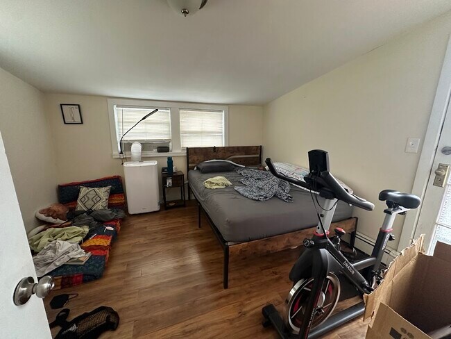 Photo - 58 Medford St Unit 3-bed SOMER