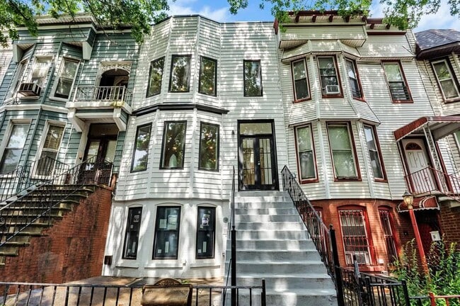 Photo - Chauncey Street