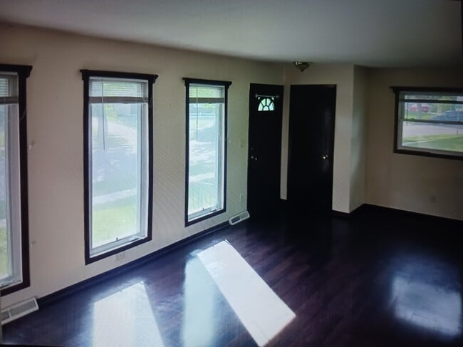 Photo - 4121 5th Pl NW