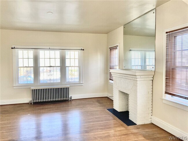 Photo - 260 Summer St