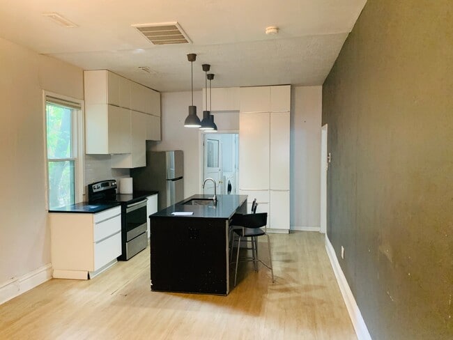 Photo - 94 S 700 E St
