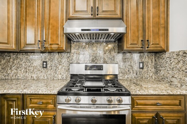 Photo - 117 Lenore Way