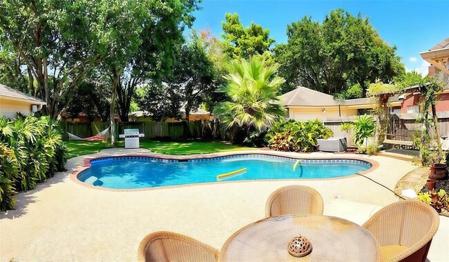 Photo - 3814 Bayou Bend Ct Casa