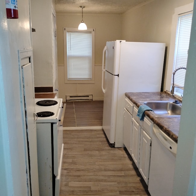 Photo - 415 Smith St