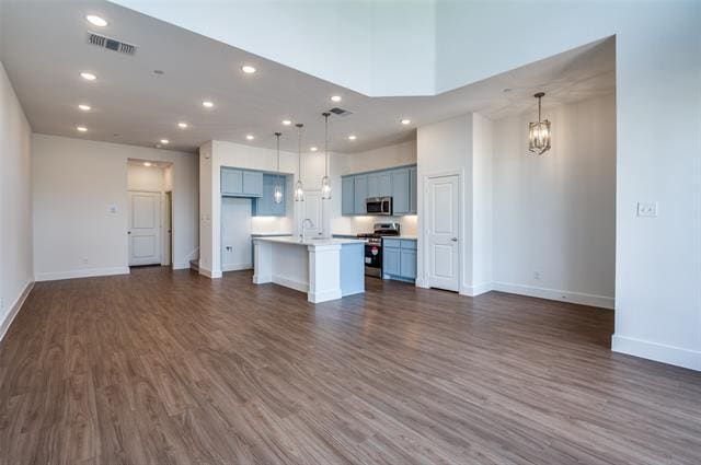 Photo - 3707 Queen Rd