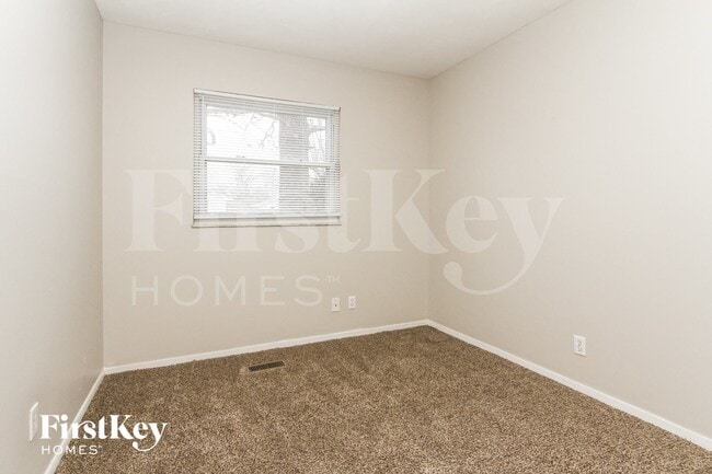 Photo - 5102 Bertha St