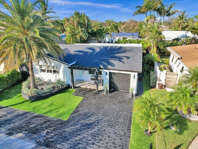 Photo - 913 S Lakeside Pl