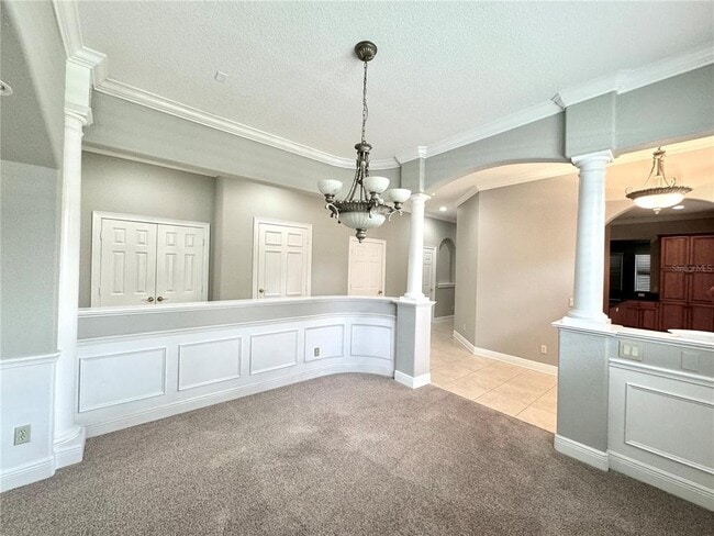 Photo - 601 Saxony Blvd