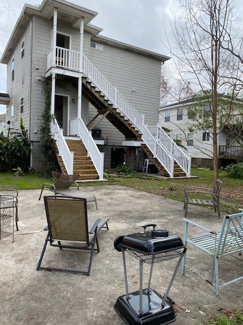 outdoor patio - 6230 Pasteur Blvd Unit 6230 upper