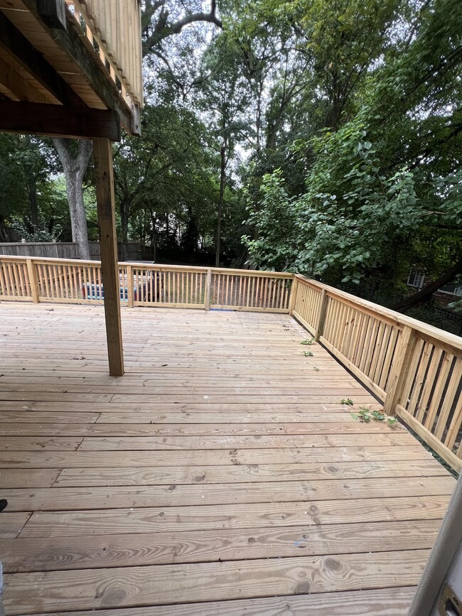 Photo - 499 N Highland Ave NE
