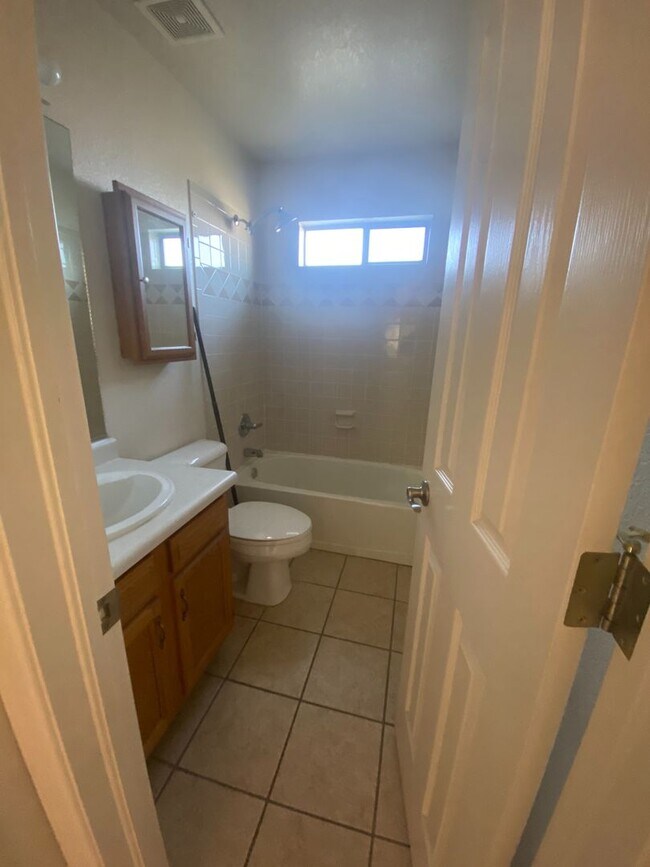 Photo - Cute 2 bedroom/2 Bath Home in Los Colinas