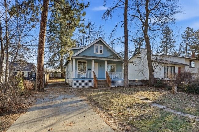 Building Photo - 3027 S Arthur St