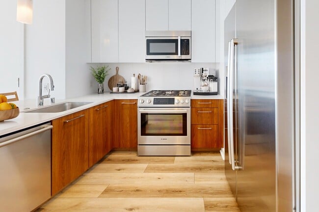 399 Fremont