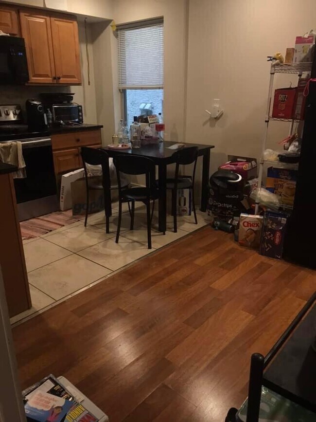 Photo - 1633 N Willington St