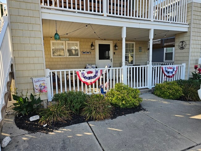 Photo - 52 Wesley Rd Unit A