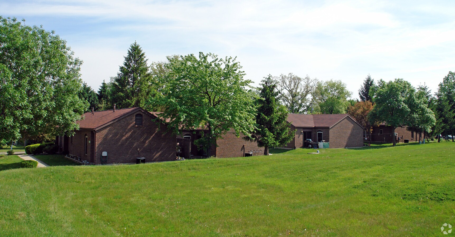 Maple Terrace Apartments - Maple Terrace Apartments