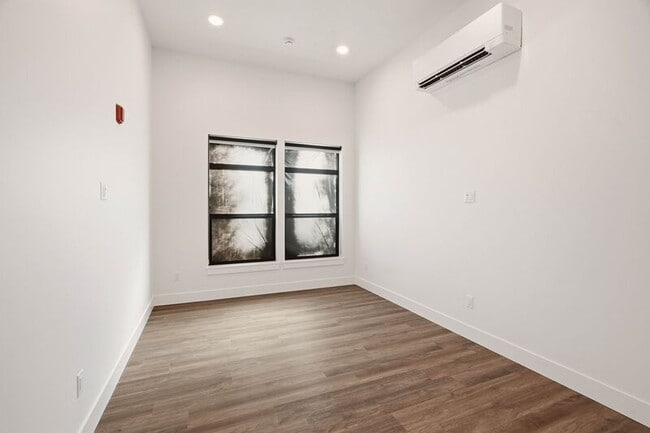 Photo - 21806 E Indiana Ave