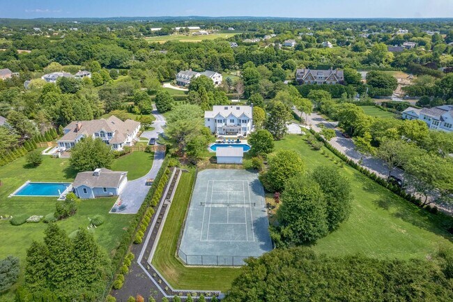 Photo - 131 Flying Point Rd