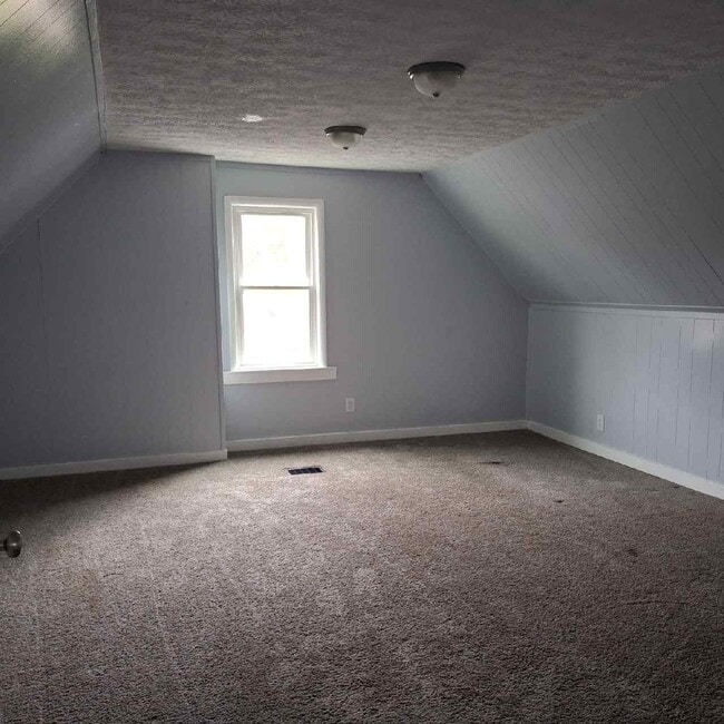 Photo - 628 W 22nd St