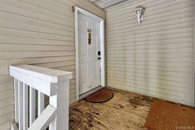 Photo - 18 Lexington Hills Rd Unit 12