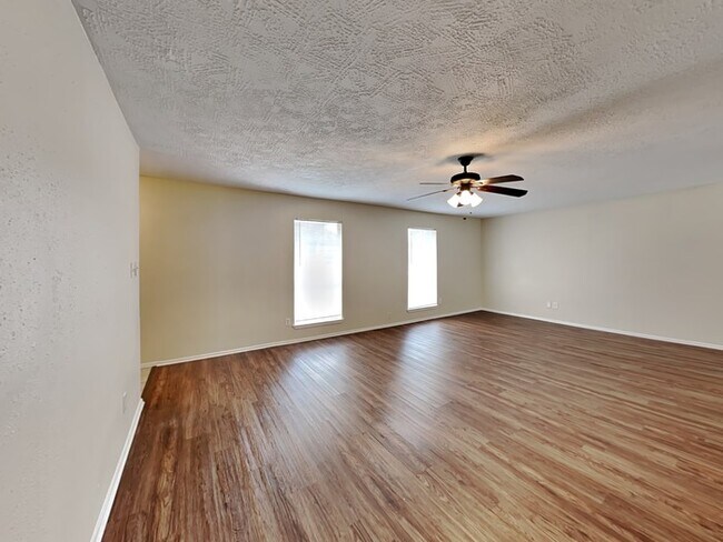 Photo - 14114 Fleur De Lis Blvd