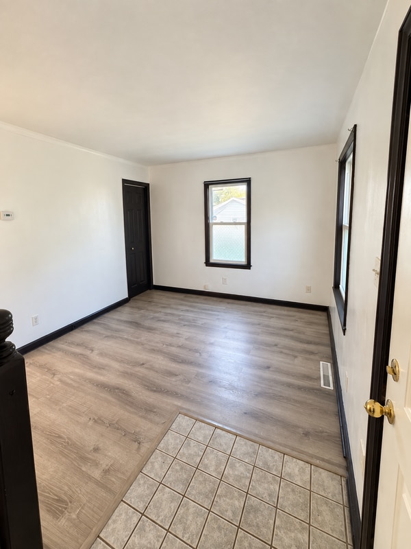Photo - 22413 Cushing Ave