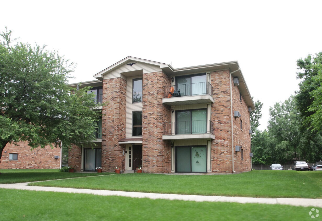 Photo - 1300 Crab Apple Ct