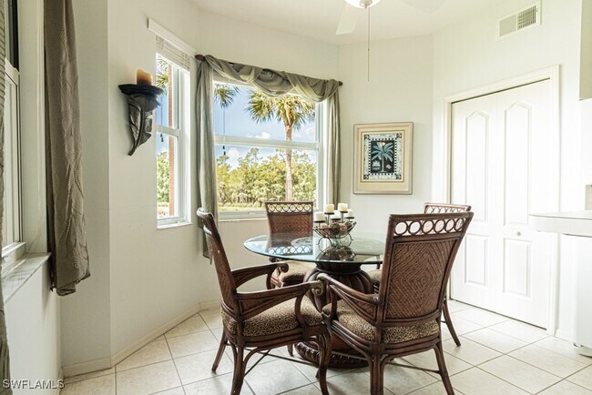 Building Photo - 3830 Sawgrass Way Unit 2922