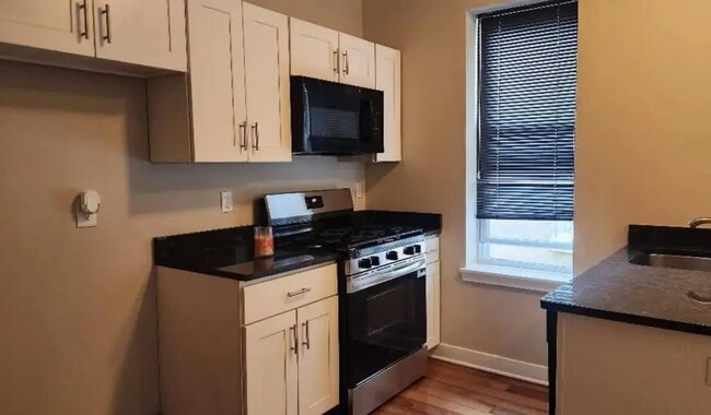 Photo - 110 N Stockton St Unit B